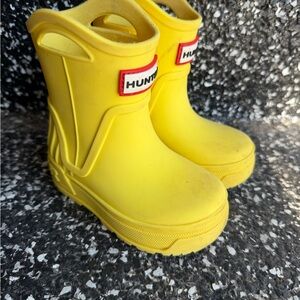 GUC. Hunter. Little Kids Georgey Waterproof Boots. Size 6C. Yellow